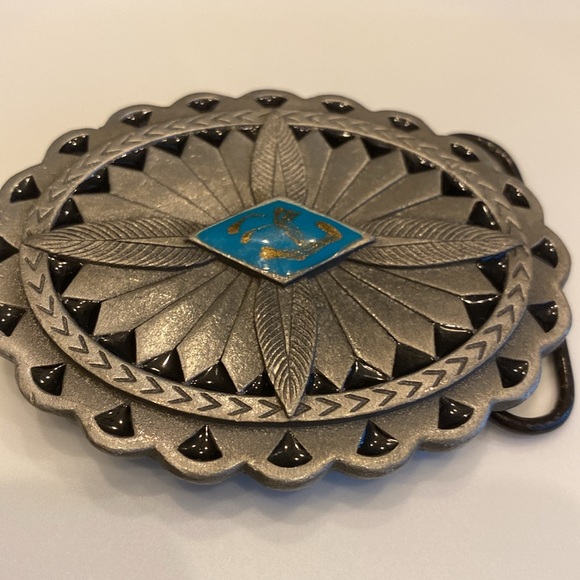 Vintage 1997 Beautiful Western Belt Buckle , Made in USA - Picture 2 of 4